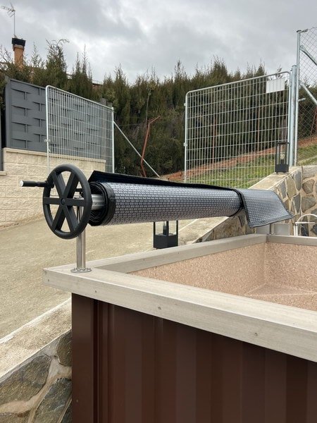 Container Di 20 Piedi Trasformato in Piscina - immagine 7