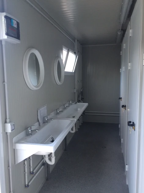 Container Con Docce (dim. 6,00 × 2,40 m) - immagine 2