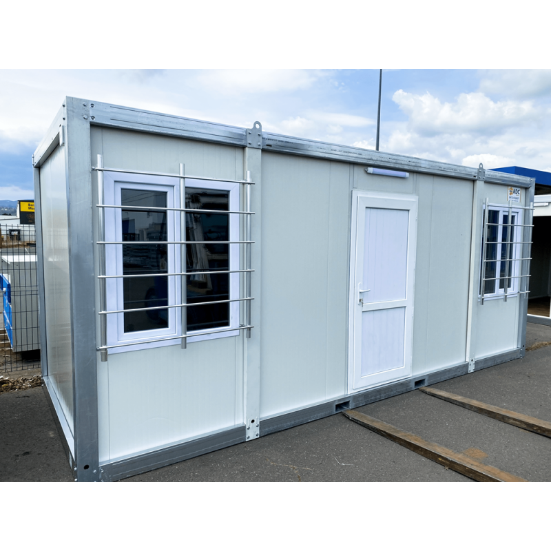 Officina da Cantiere – 14 m² (6 × 2,4 m)